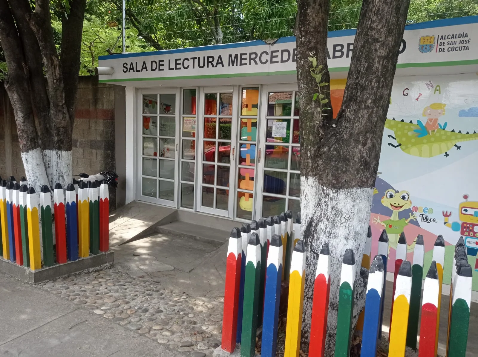 Imagen de la biblioteca